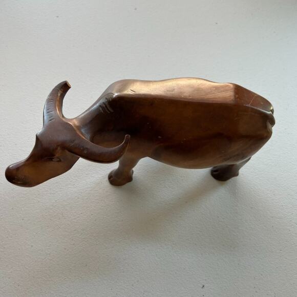 Vintage Water Buffalo Small Wood Figurine Sculpture Hand Carved 6" High - Picture 8 of 15